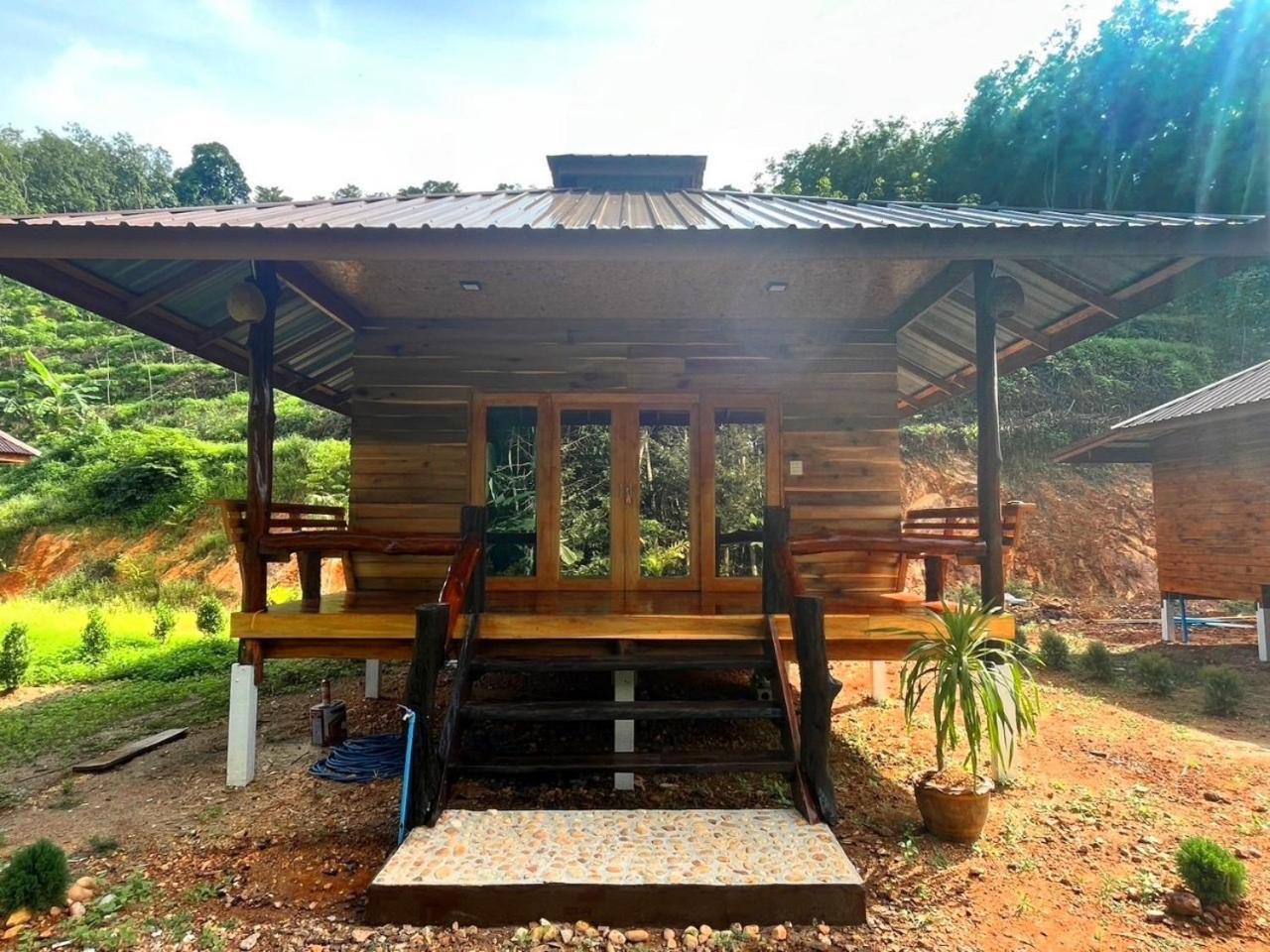 Koh Jum Home Stay Esterno foto
