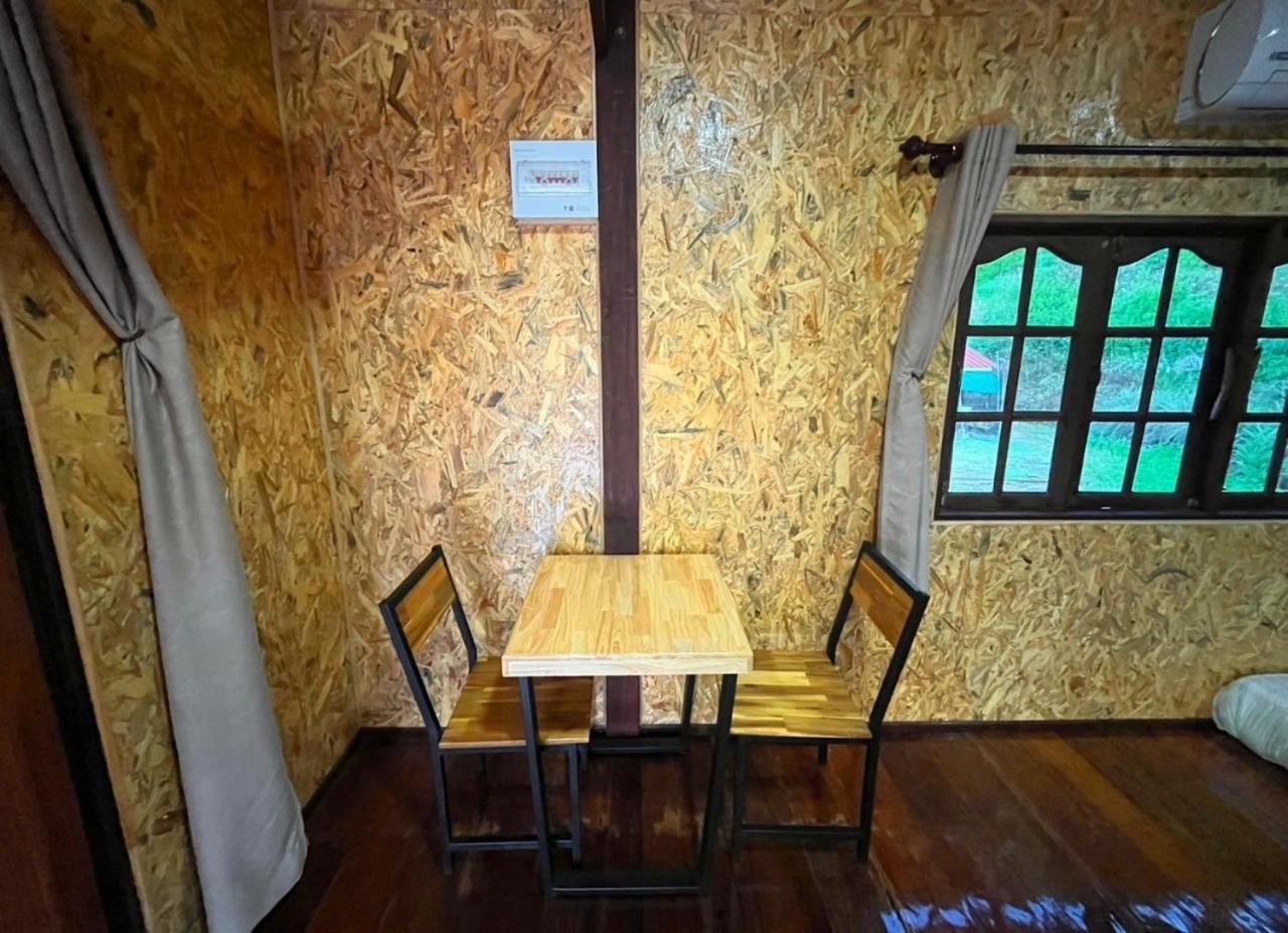 Koh Jum Home Stay Esterno foto