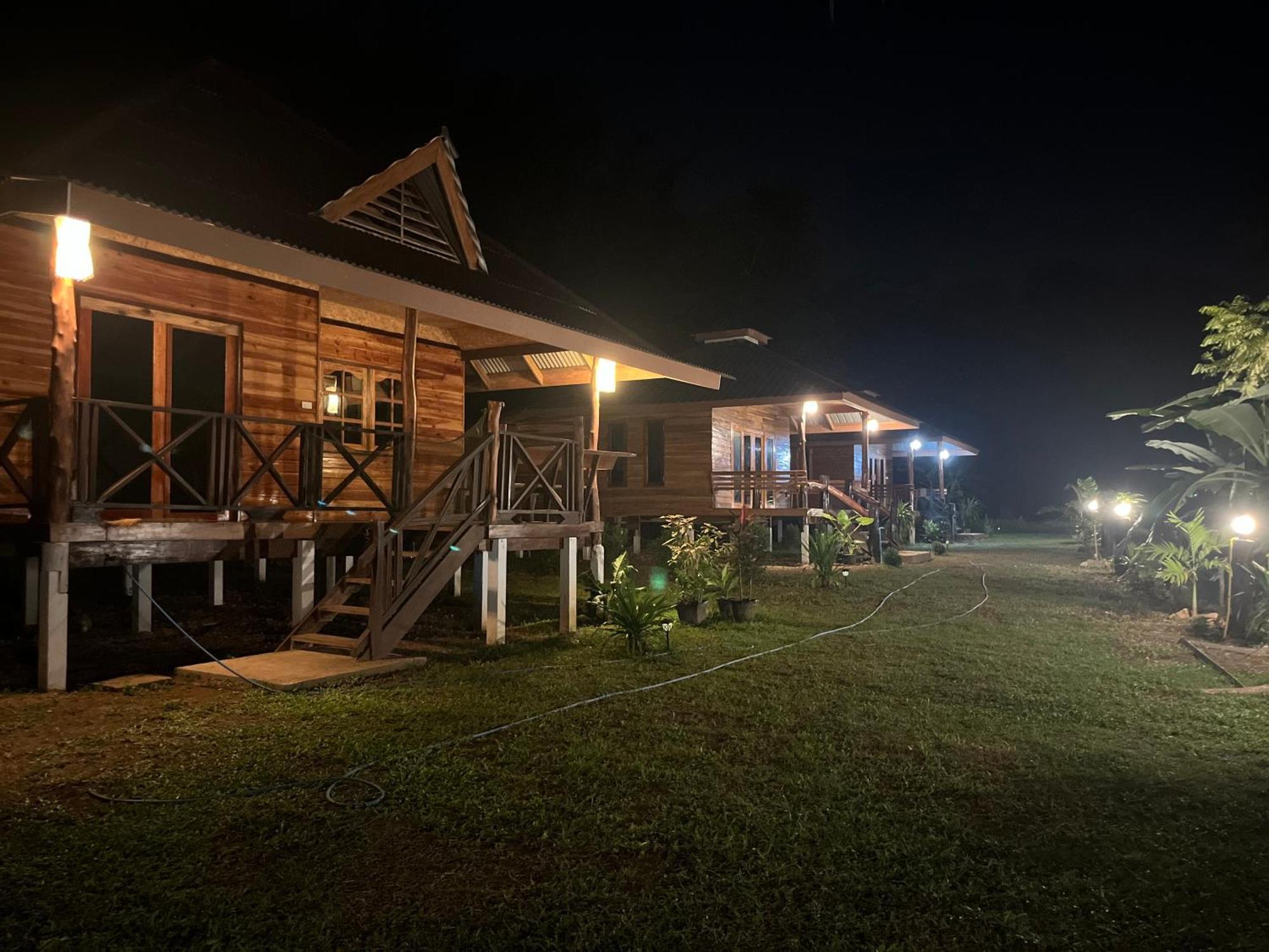 Koh Jum Home Stay Esterno foto