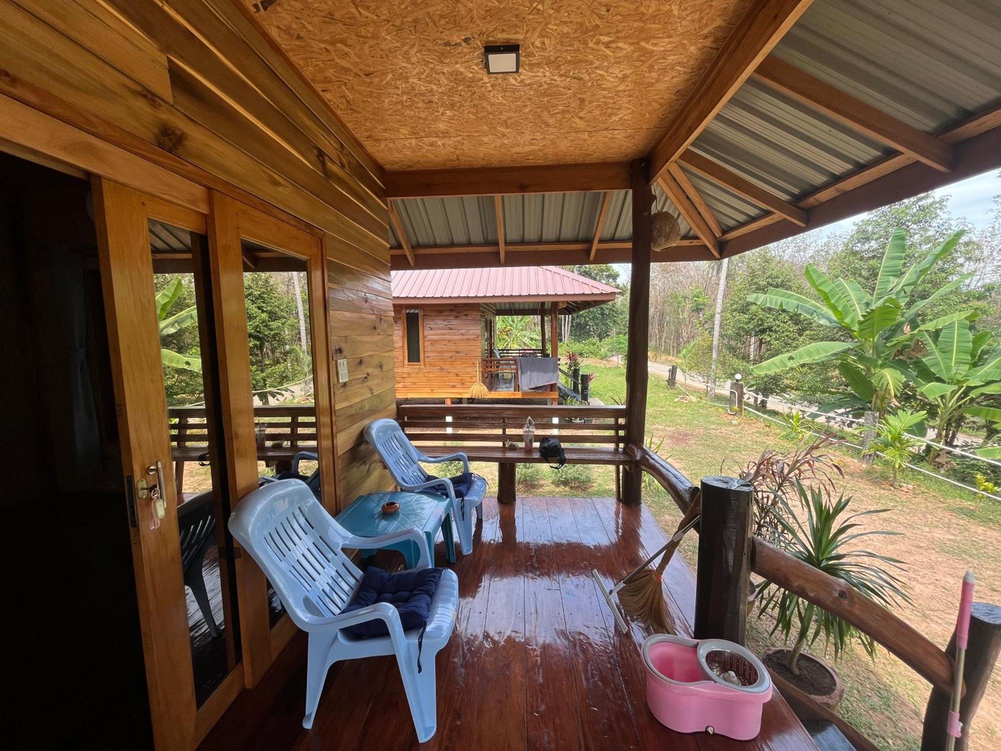 Koh Jum Home Stay Esterno foto
