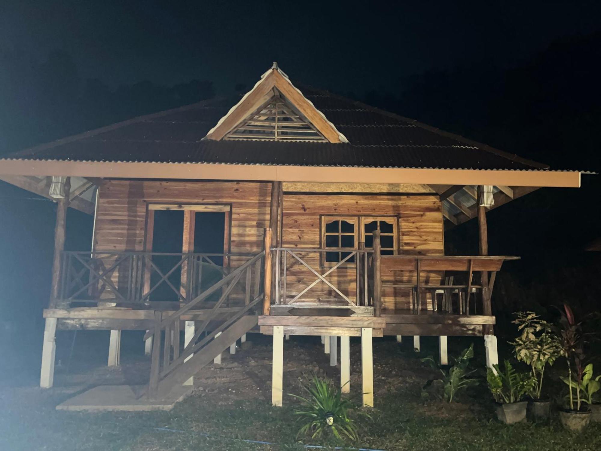 Koh Jum Home Stay Esterno foto