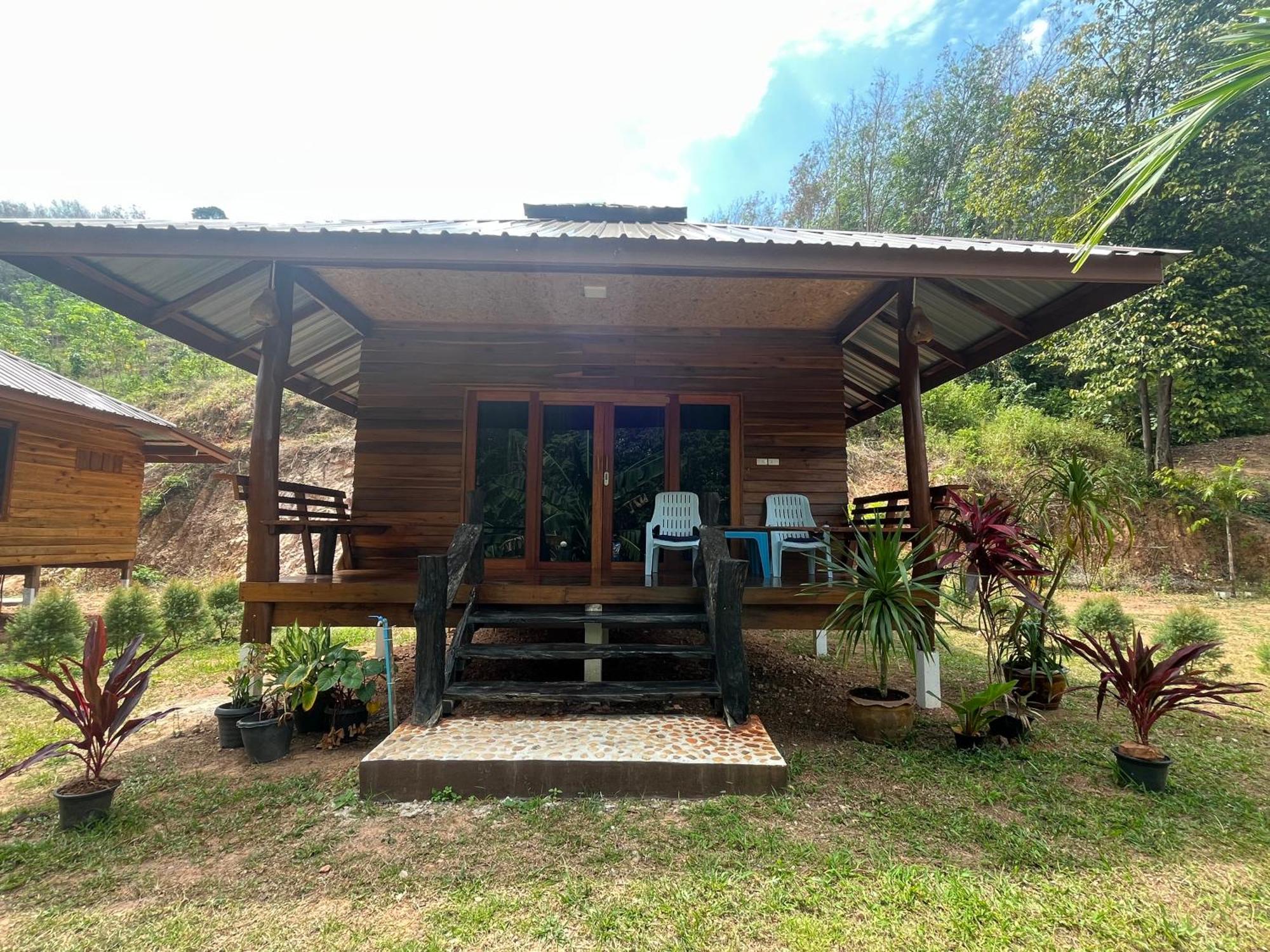 Koh Jum Home Stay Esterno foto