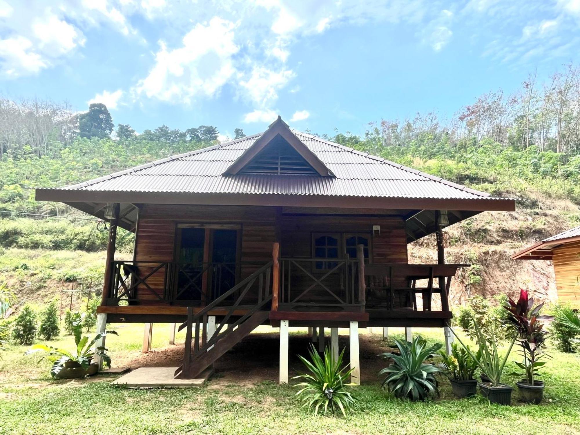Koh Jum Home Stay Esterno foto