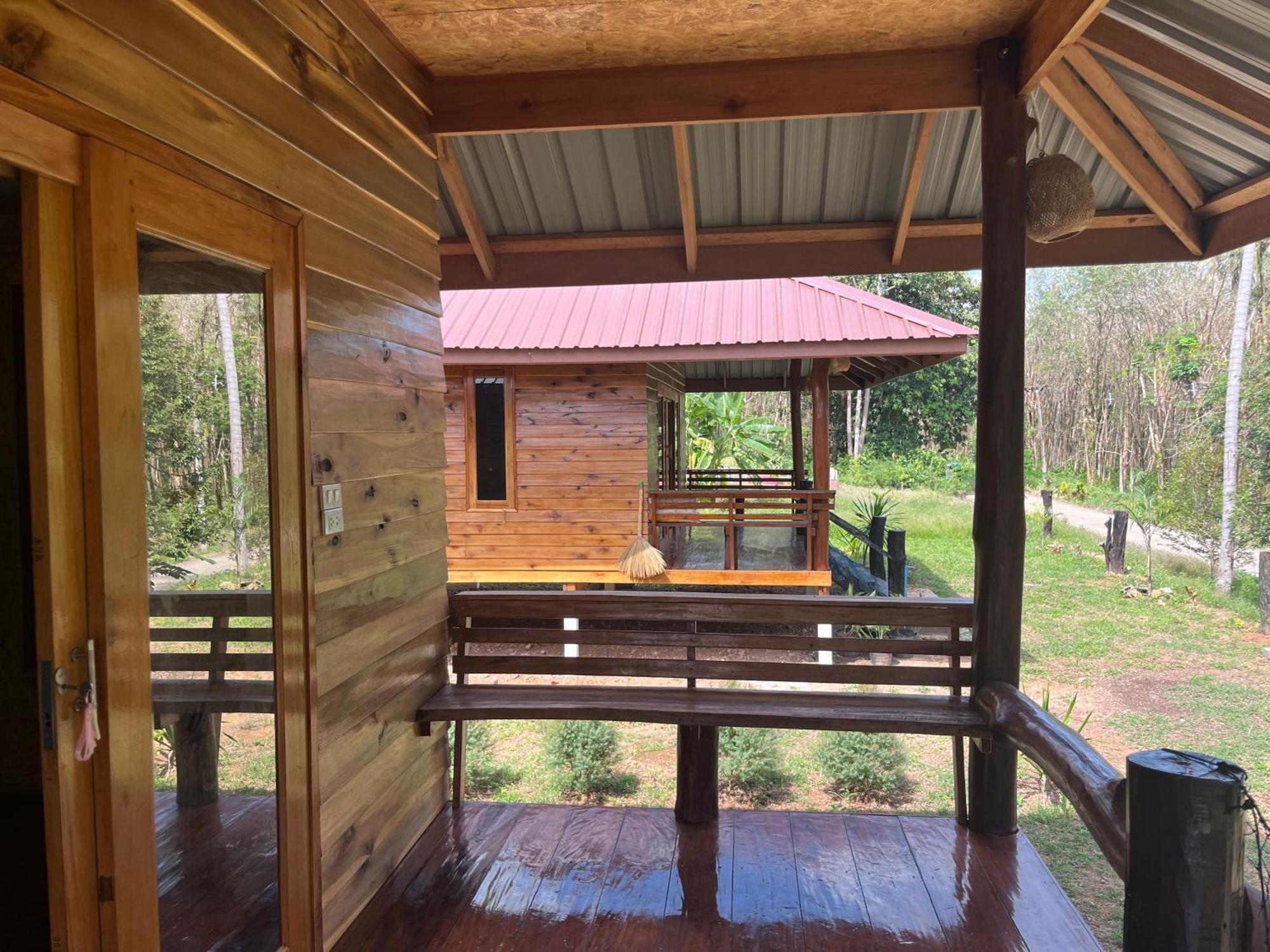 Koh Jum Home Stay Esterno foto