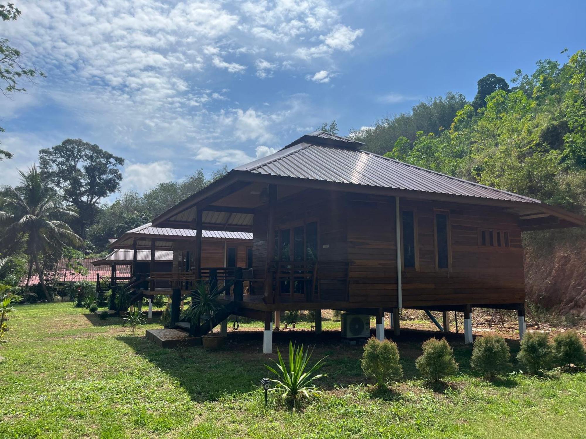 Koh Jum Home Stay Esterno foto